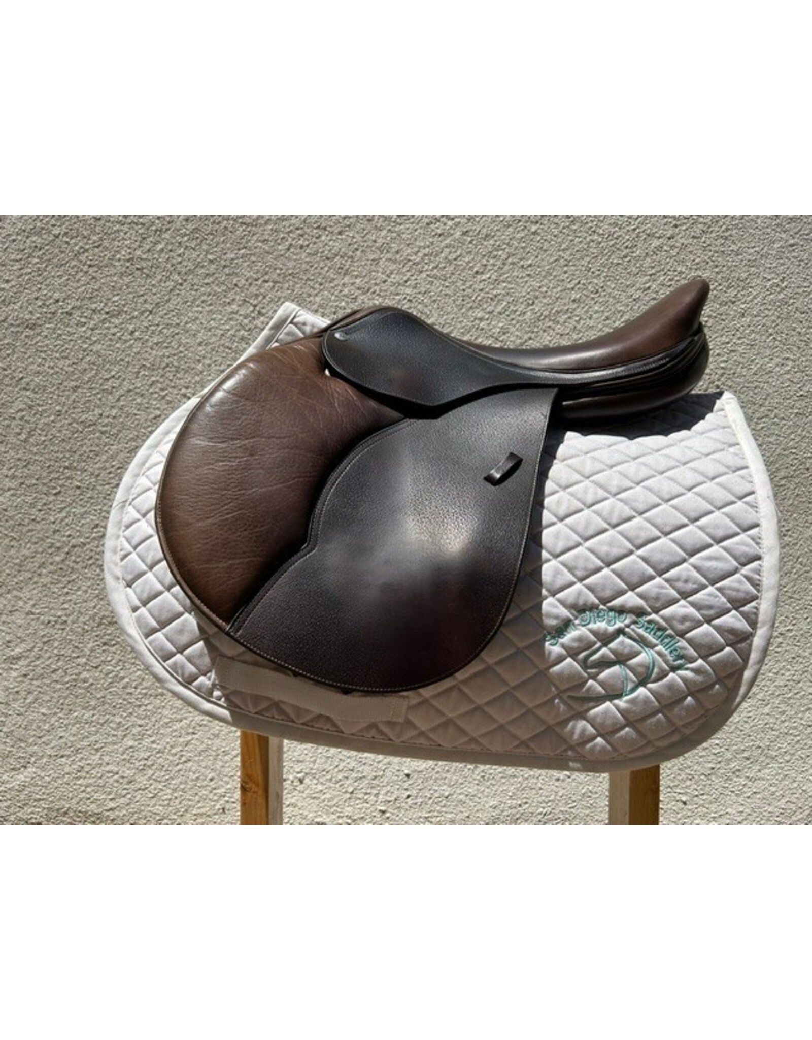 Beval Solaris 17.5" Seat, Medium-Wide Tree