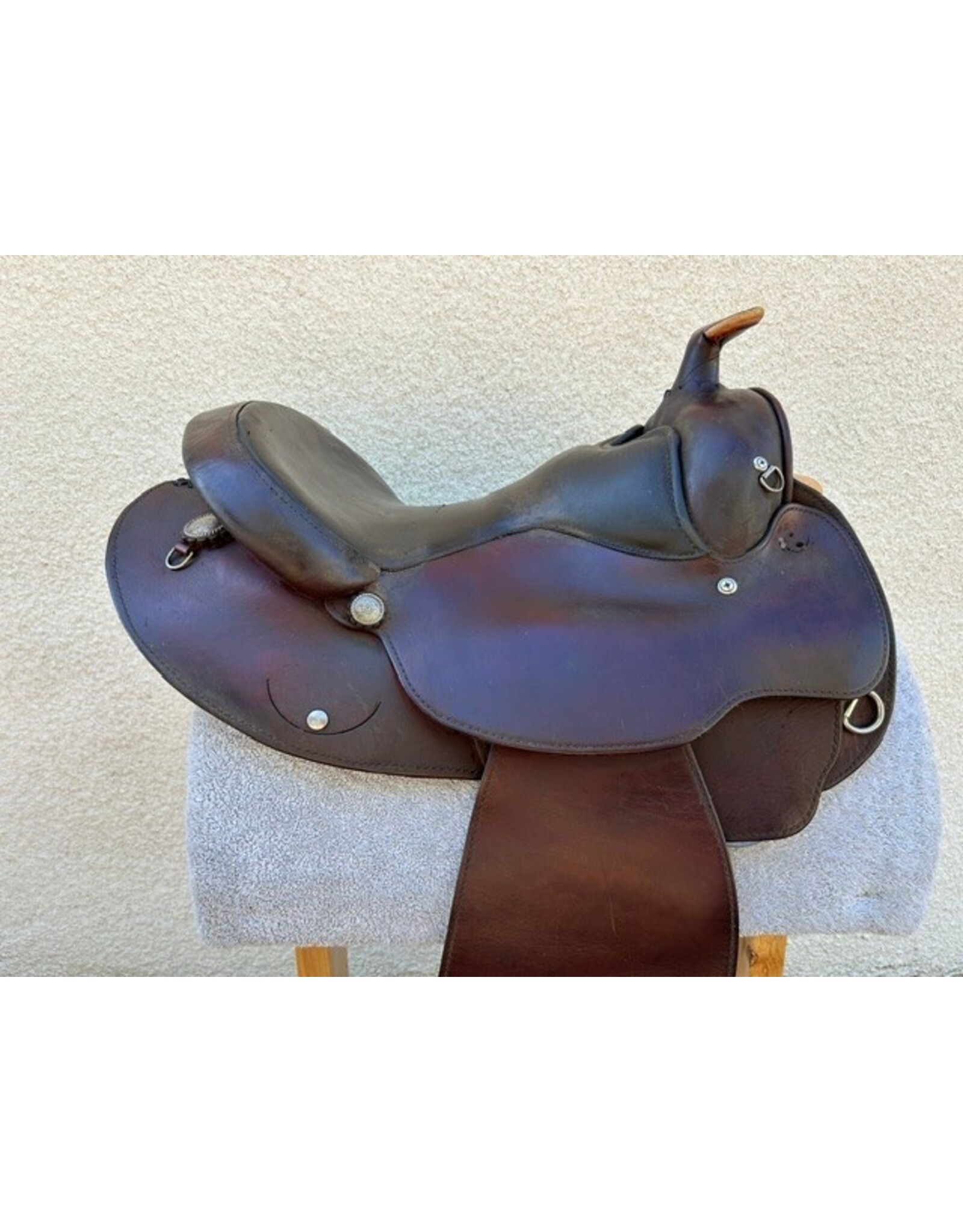 Circle Y 15" Seat, Arab Tree