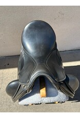 Peter Horobin Monoflap Dressage Saddle 17" Seat, Adjustable Tree