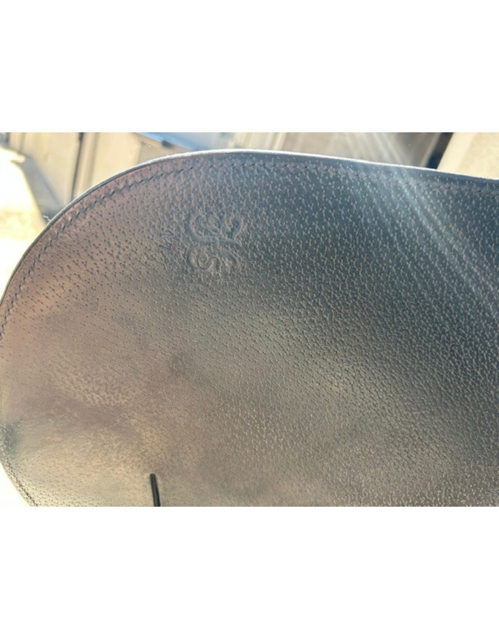 Peter Horobin Monoflap Dressage Saddle 17" Seat, Adjustable Tree