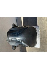 Peter Horobin Monoflap Dressage Saddle 17" Seat, Adjustable Tree