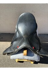 Duett "Fidelio" Dressage Saddle 18" Seat 36 Tree