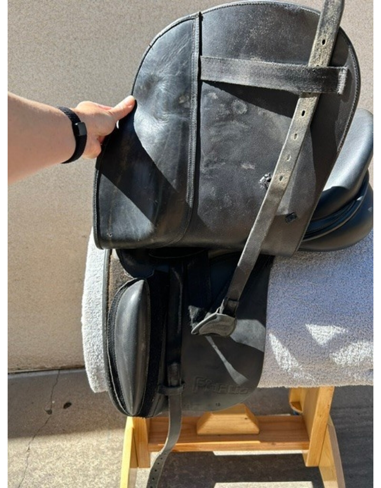 Duett "Fidelio" Dressage Saddle 18" Seat 36 Tree