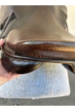 Borne Spirit AP 17" Seat, Med-Wide Tree w/ Cover, Stirrups, and Leathers