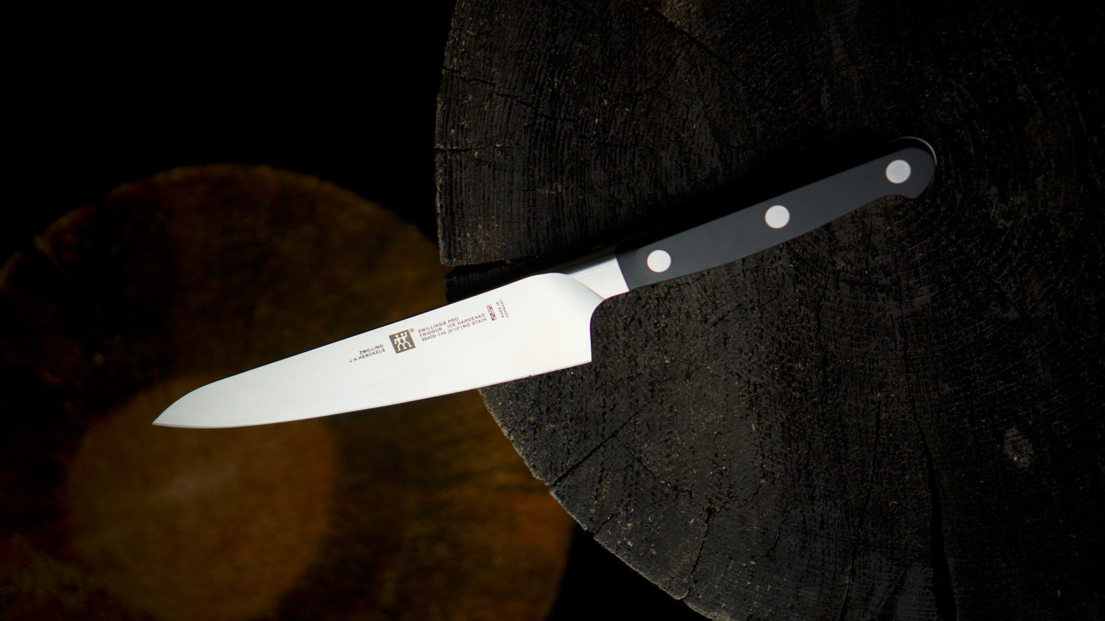 Zwilling Zwilling Pro 5.5” Prep Knife
