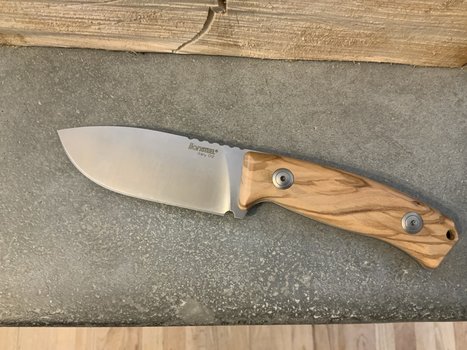 LionSteel LionSteel Hunter Olive Wood LionSteel LionSteel Hunter Olive Wood