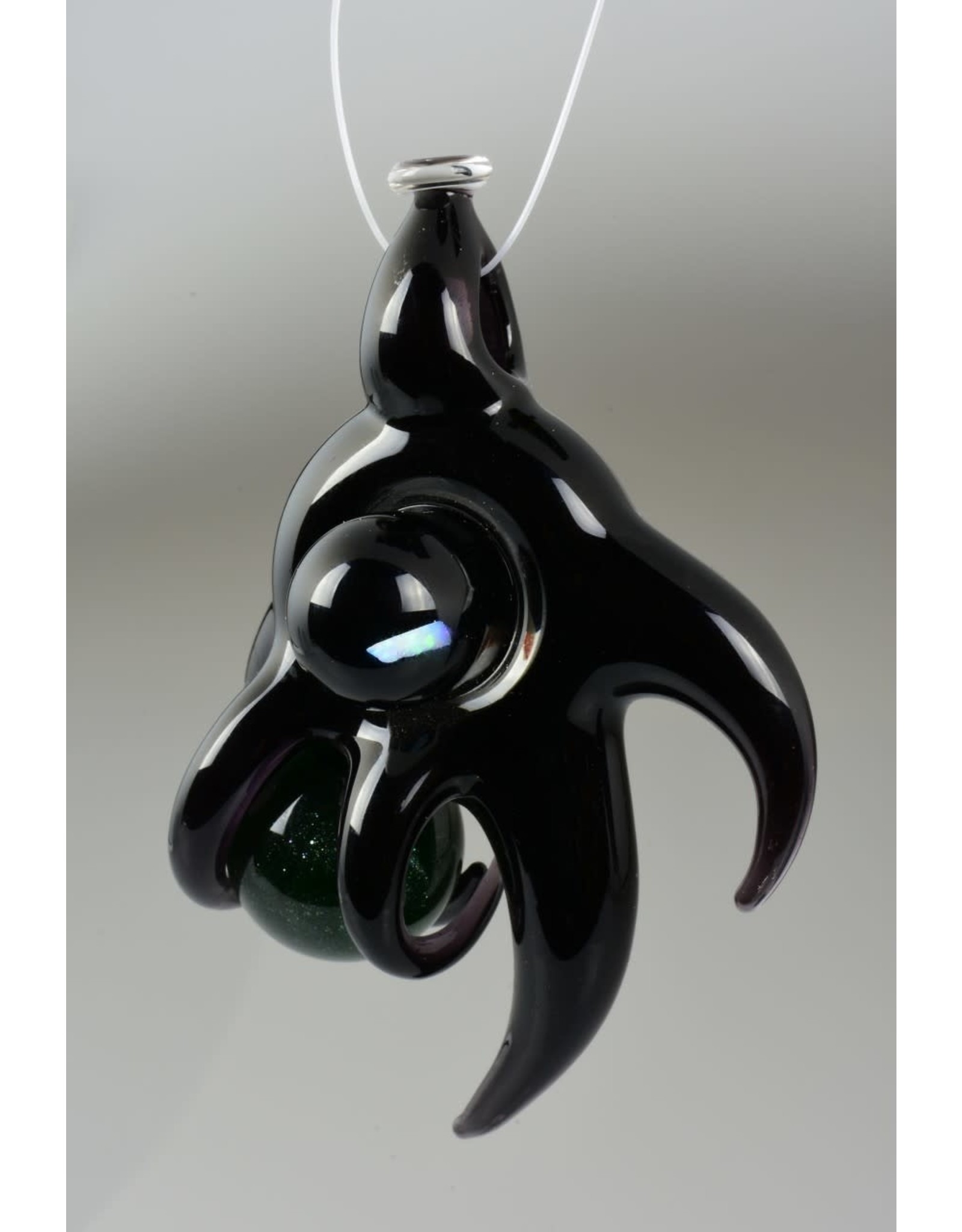 Doshworld Doshworld Black Claw Spinning Green Marble Pendant With Opal