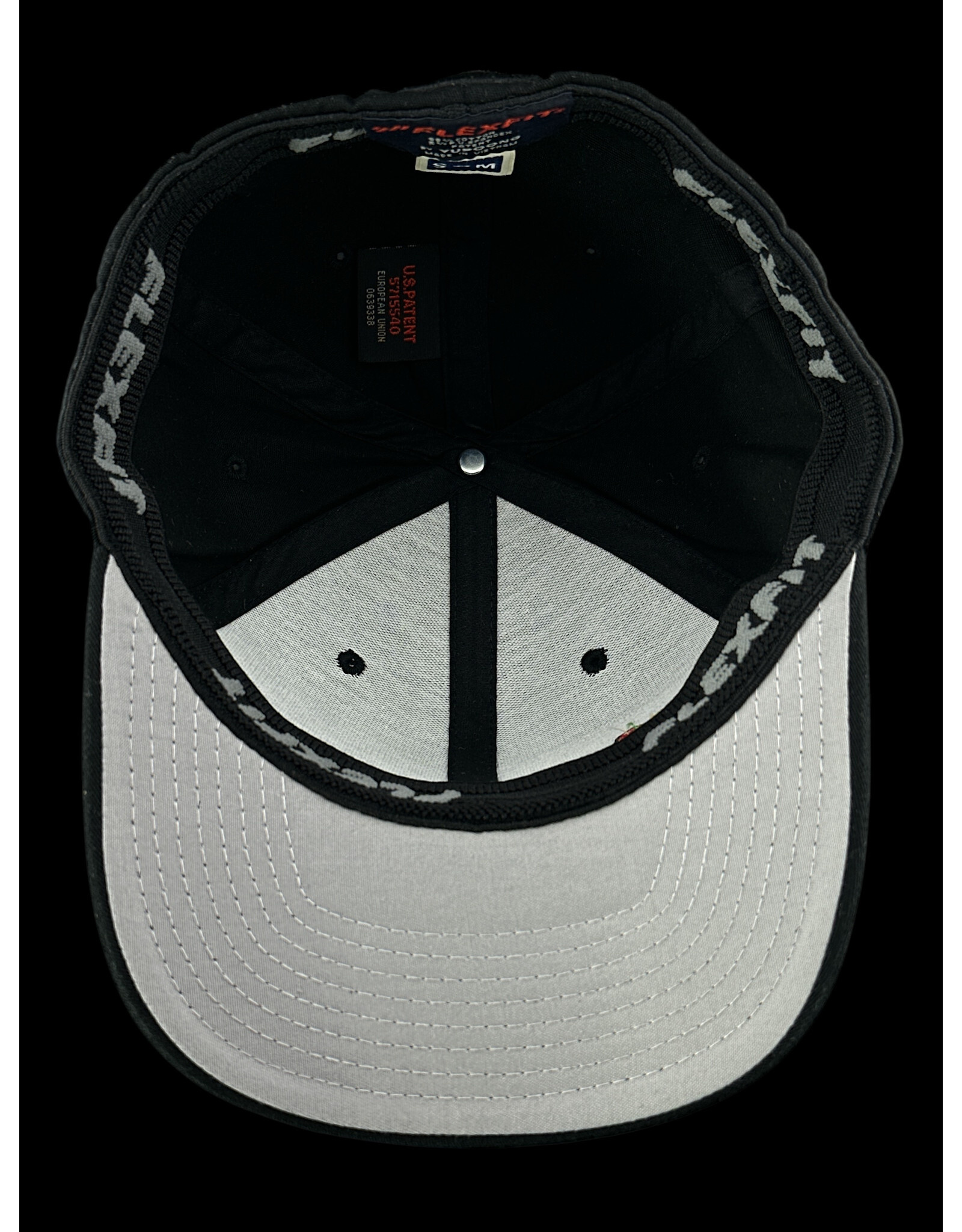 Borosyndicate Boro Black hat with rasta thread flexfit S / M