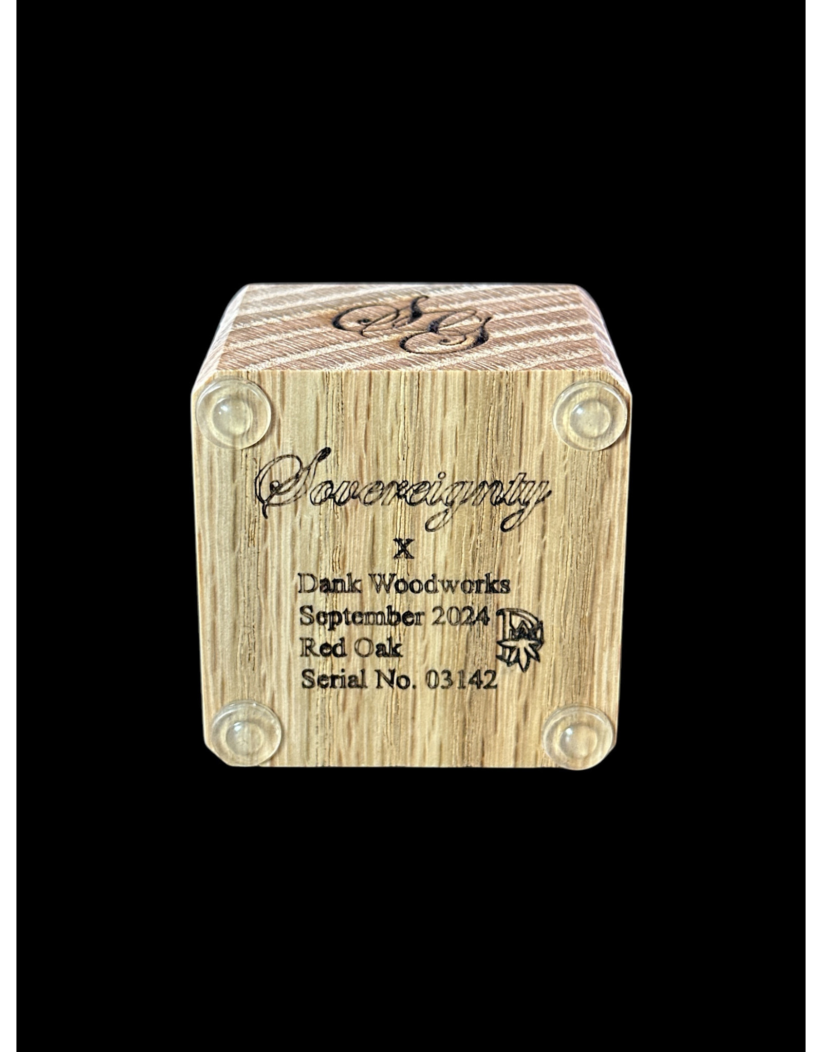 Sovereignty glass Sov 1 Hole Stand Red Oak
