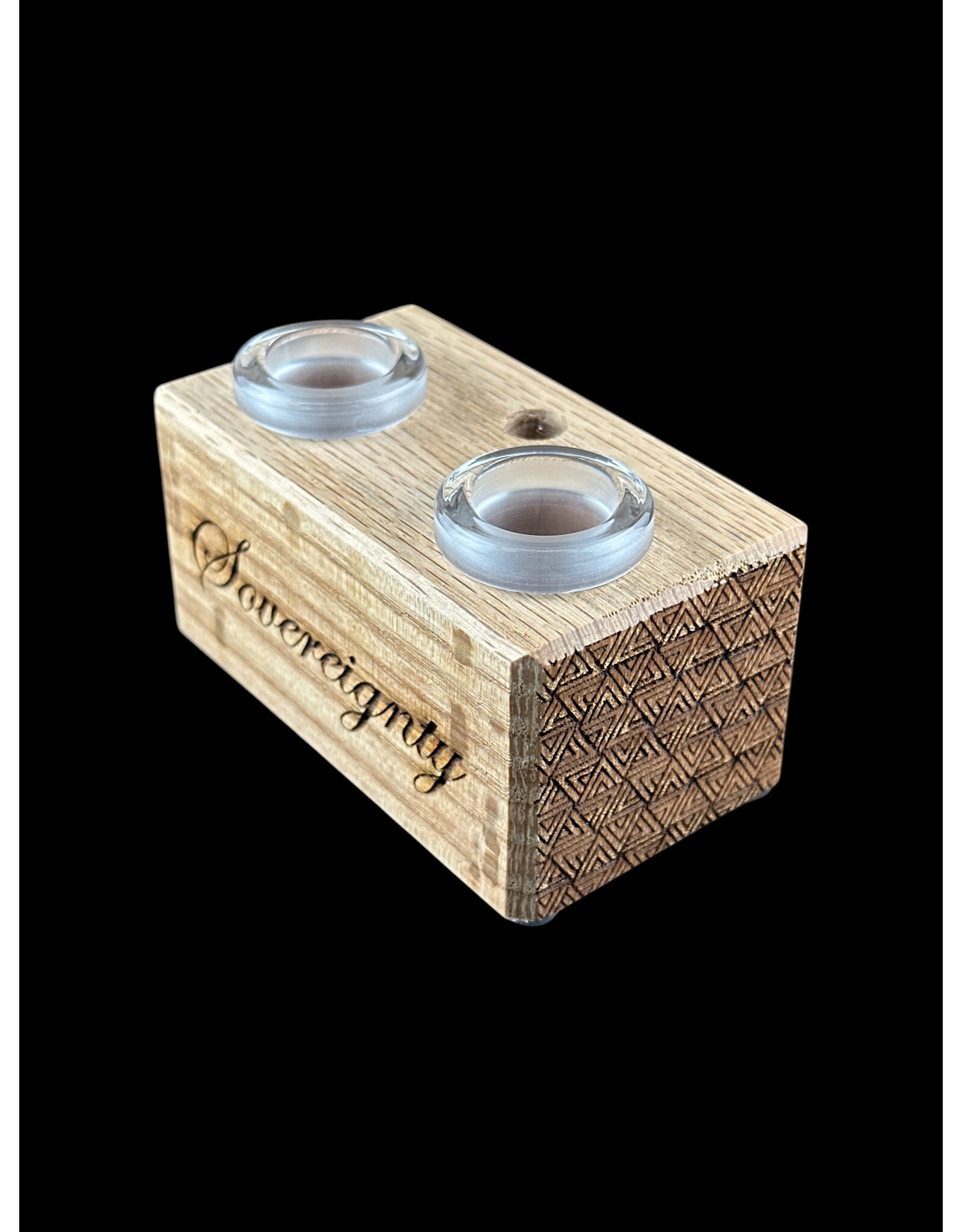 Sovereignty glass Sov 2 Hole Stand Red Oak