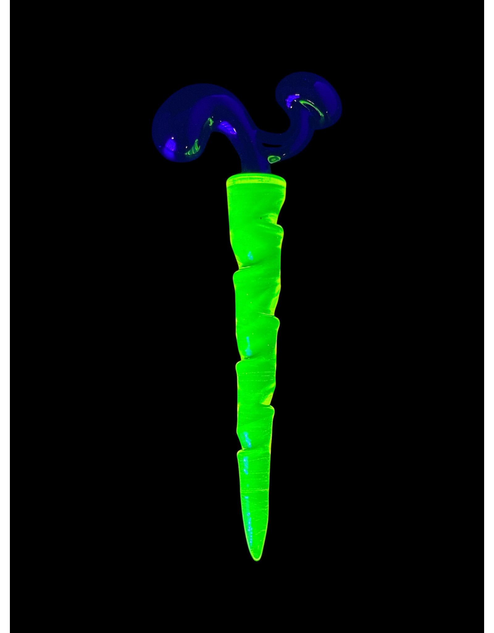 Kayla James Illuminati UV Carrot Dabber