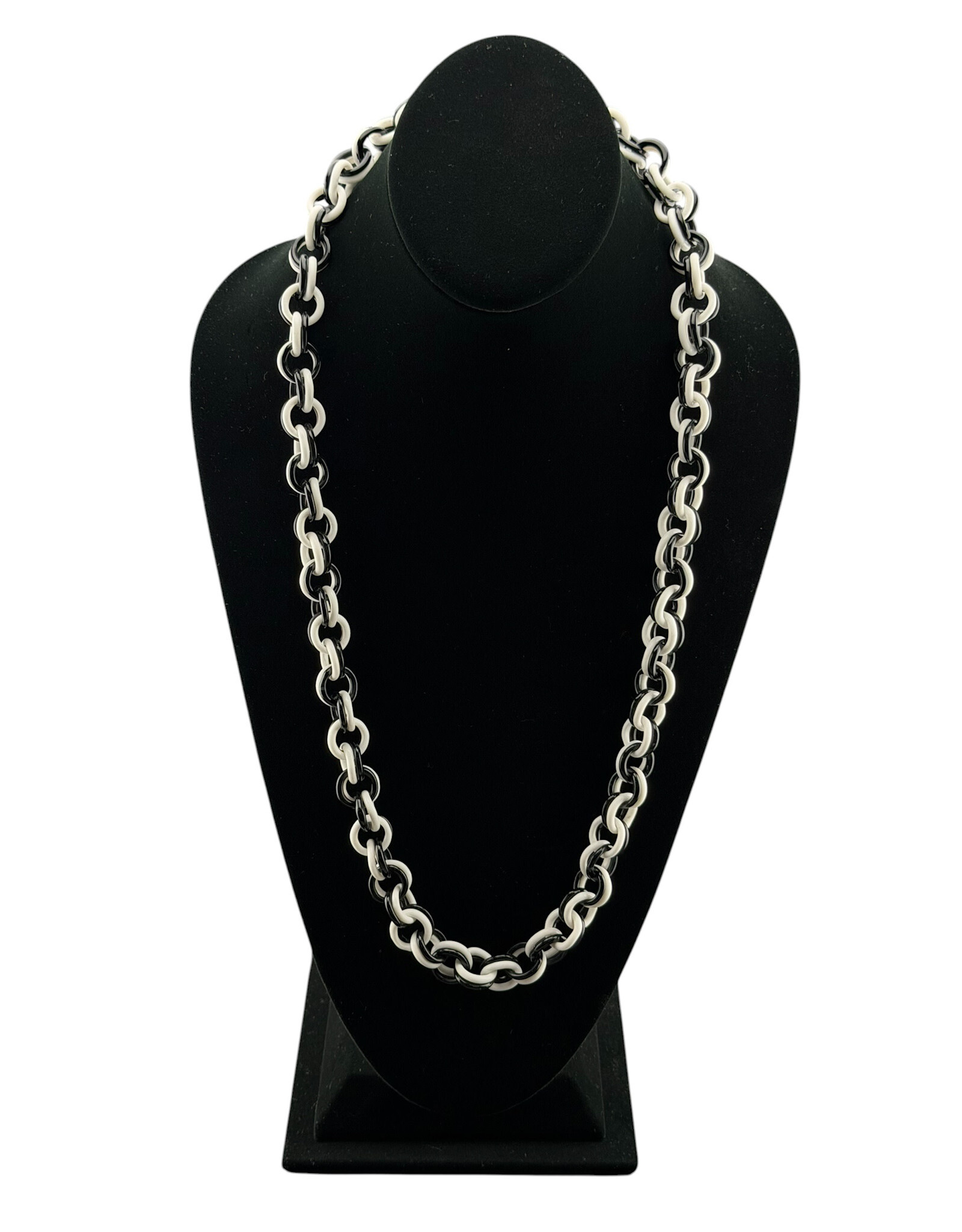 Black And White Glass Chain Link Necklace