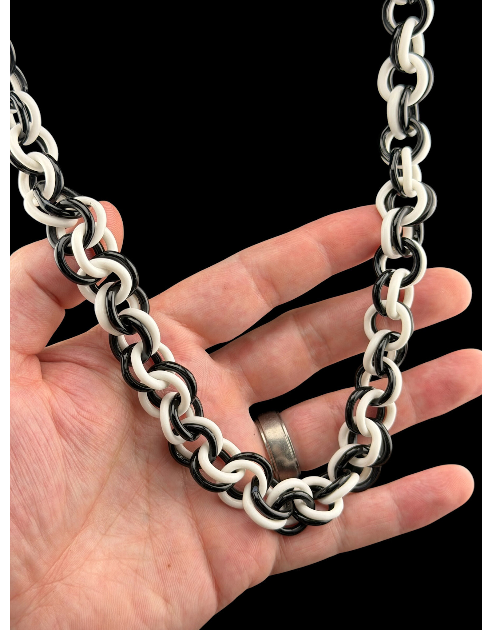 Black And White Glass Chain Link Necklace