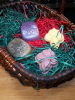 Gift Basket: Medium Guest Soaps