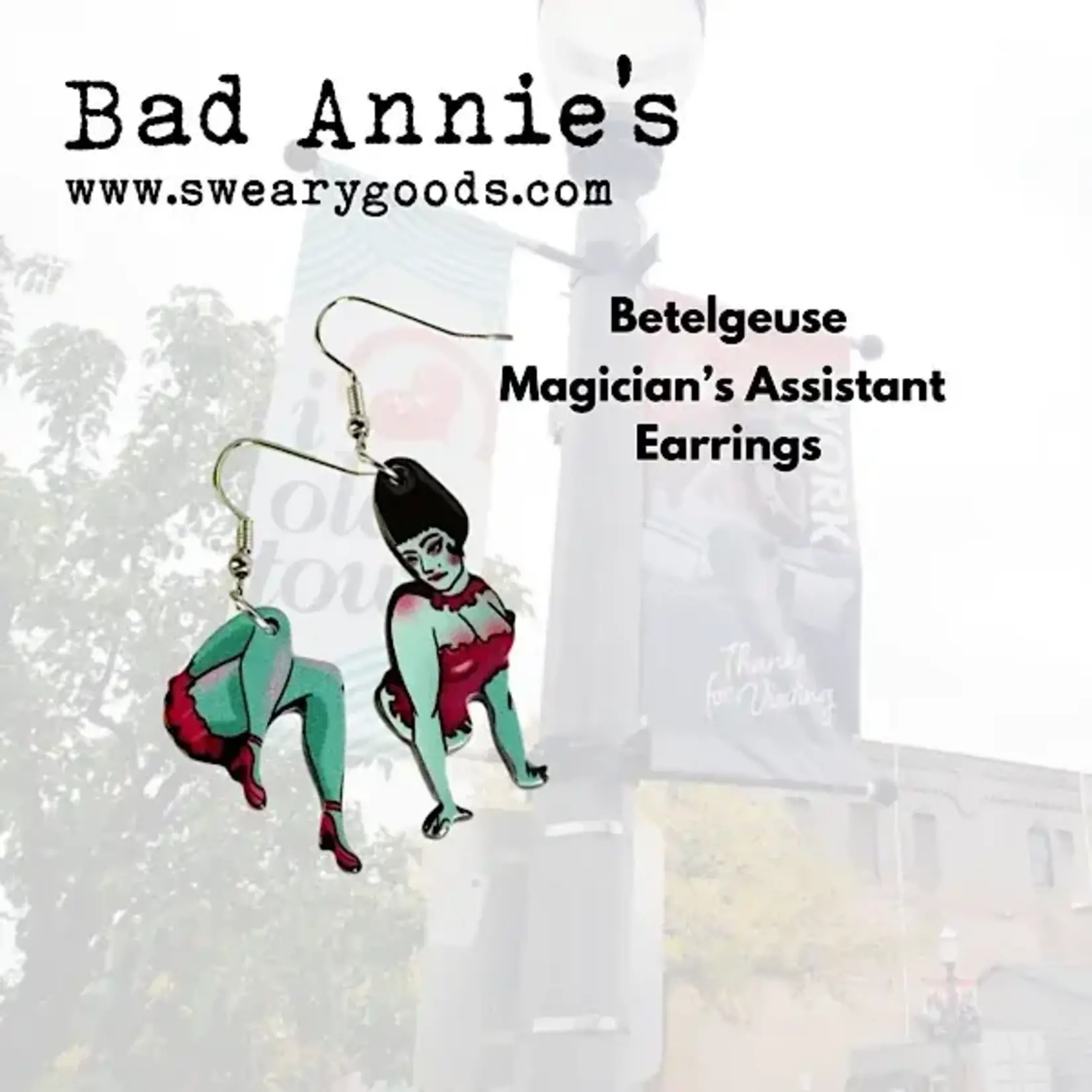 Earrings - Betelgeuse Magician's Assistant