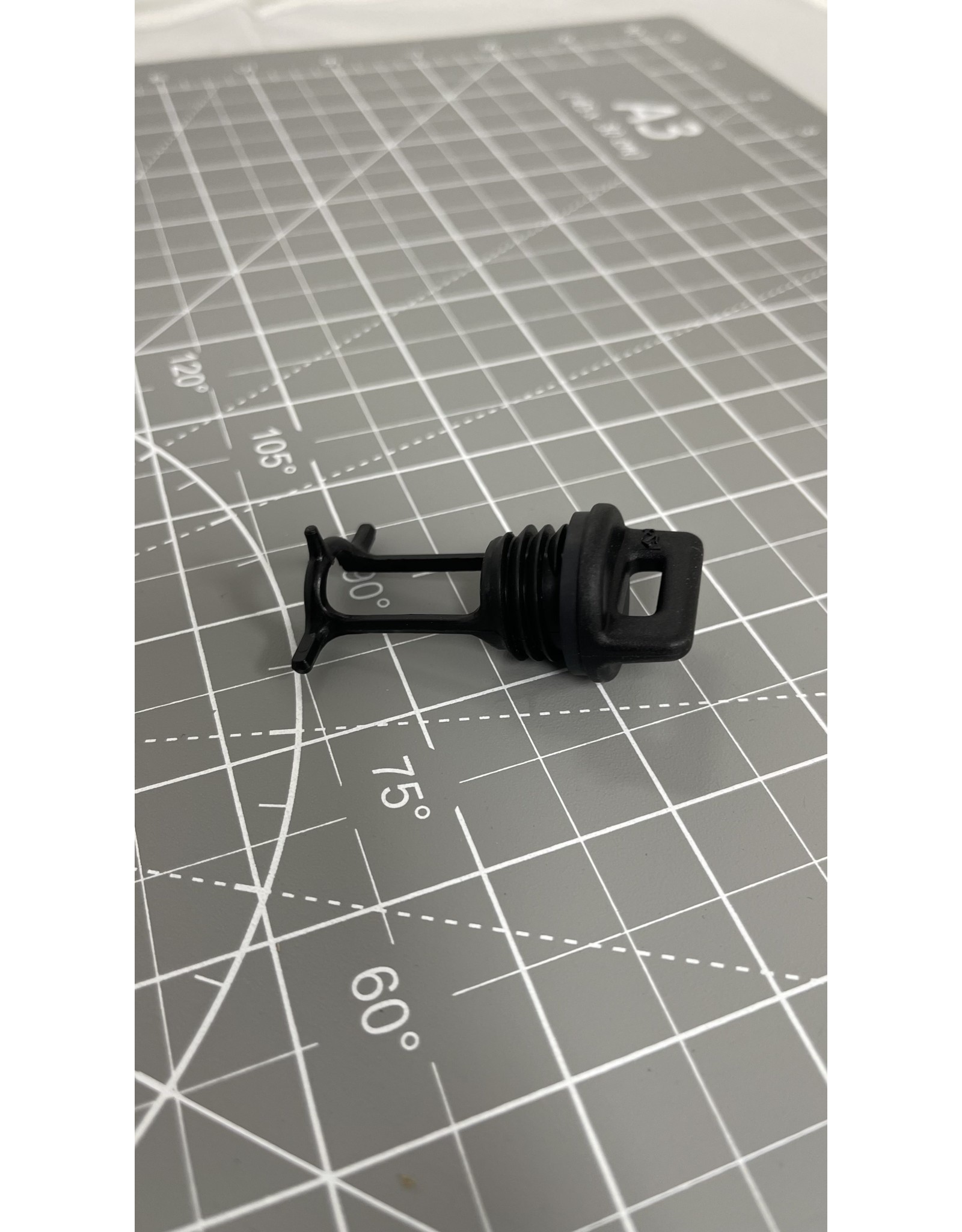 Hobie Hobie Passport Drain Plug - X-32