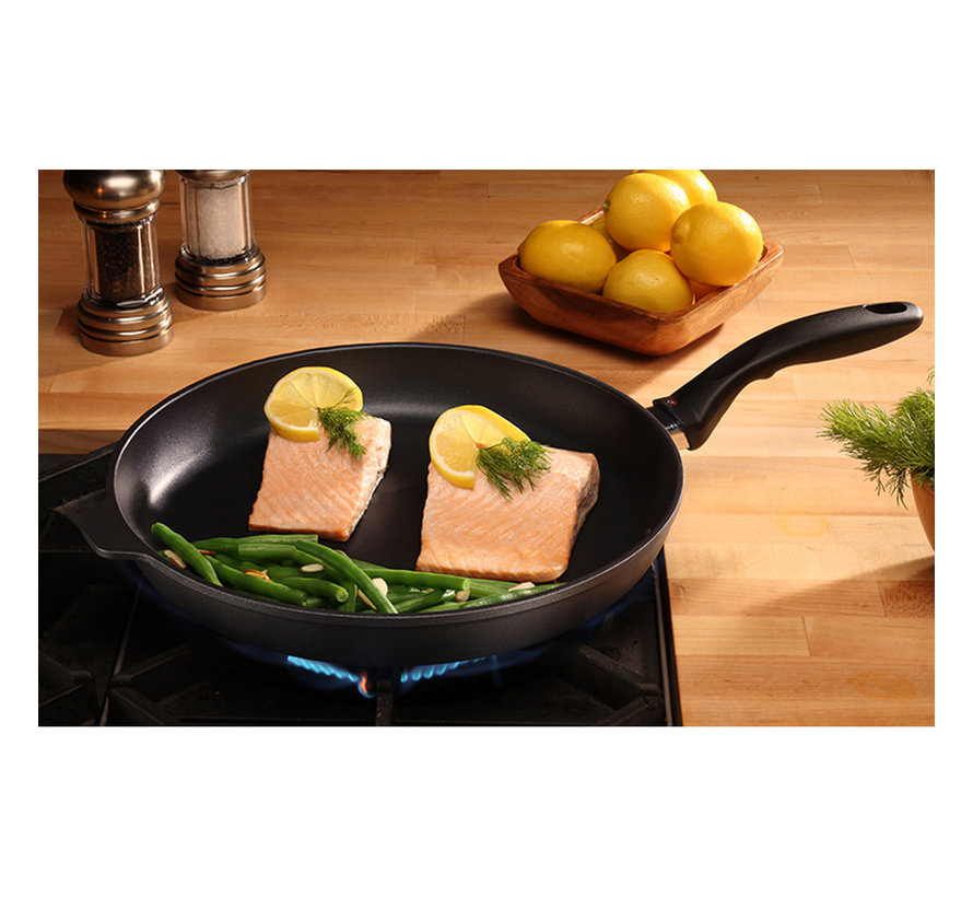 XD Fry Pan with Lid - 12.5" (32 cm)