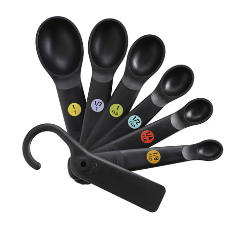 OXO Good Grips 7 Pc. Plastic Measuring Spoons - Snaps - Black