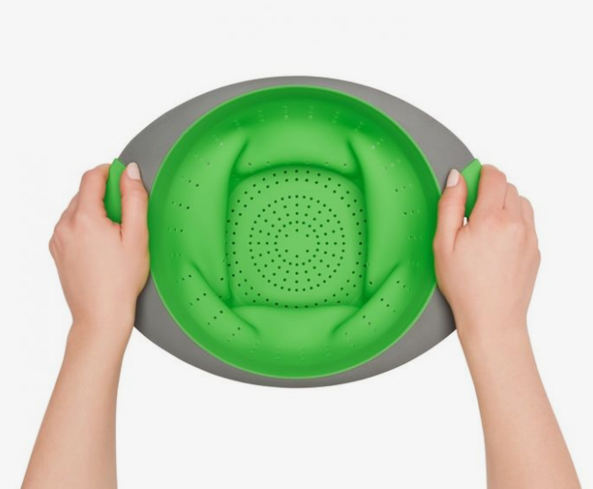 OXO Good Grips Silicone Collapsible Strainer 2 Quart