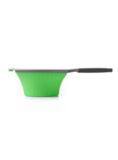 OXO Good Grips 2 Qt. Collapsible Strainer