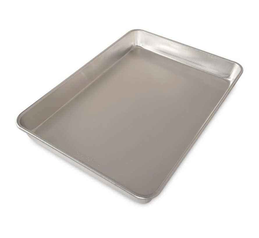 Nordic Ware Aluminum Half Sheet Pan High Sided With Lid 13x18x2