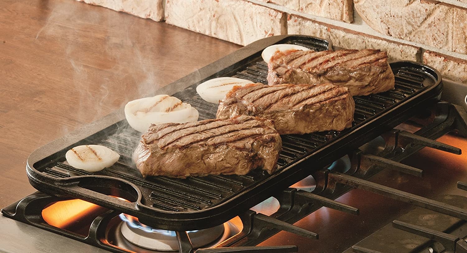 Lodge Cast Iron reversible baking sheet/grill