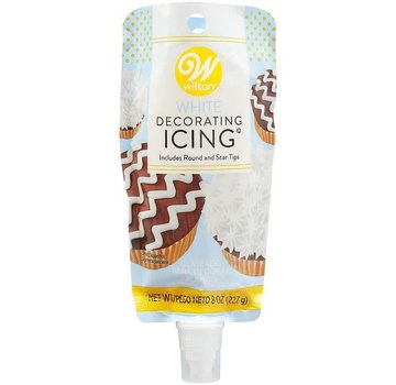 Wilton White Icing Pouch W/Tips