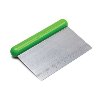 Joie Chop Scraper