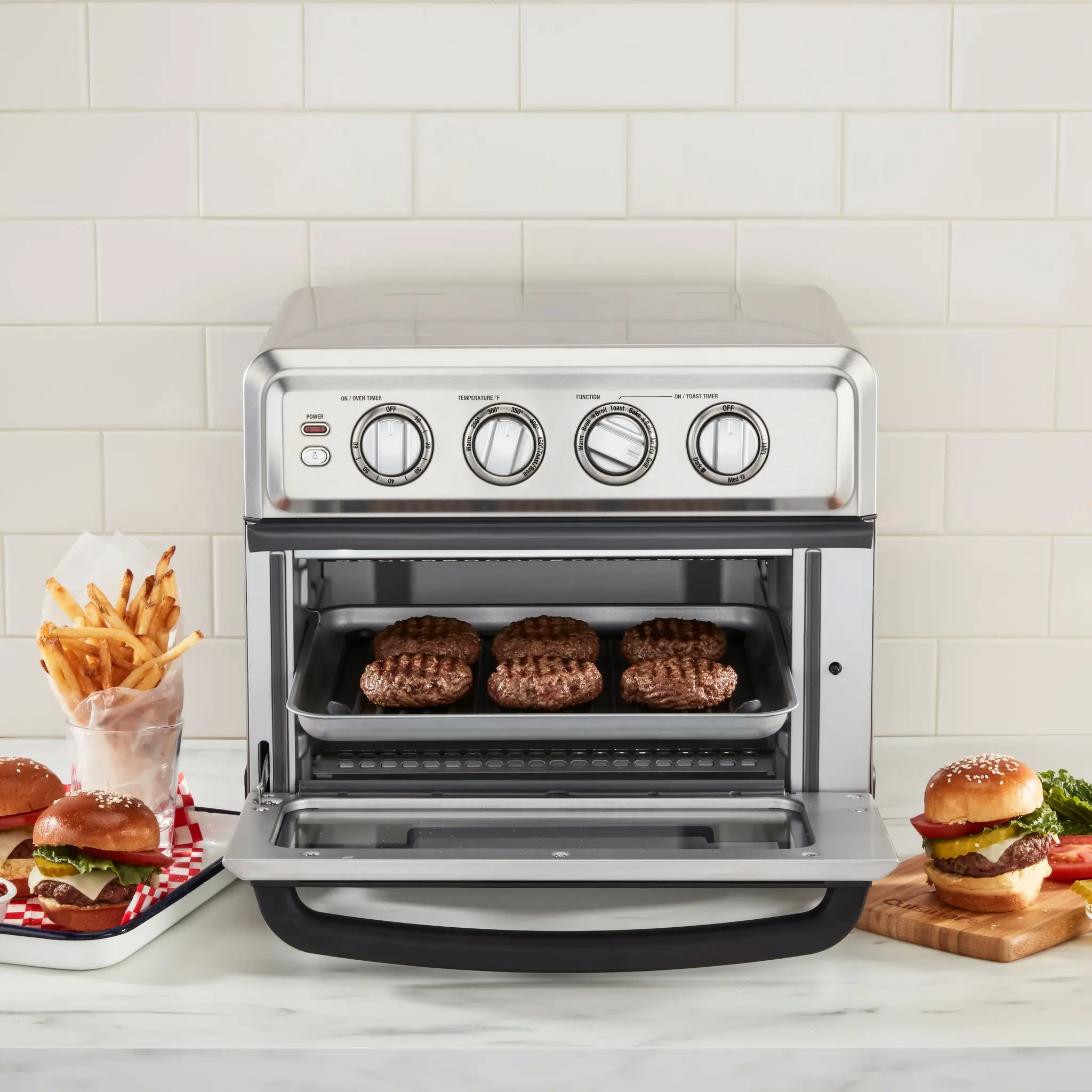 New CUISINART 7-in-1 Air Fryer Bake Broil Toaster Convection Oven