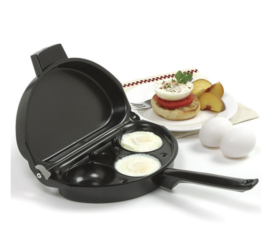 Nonstick Omelet Pan With Poacher