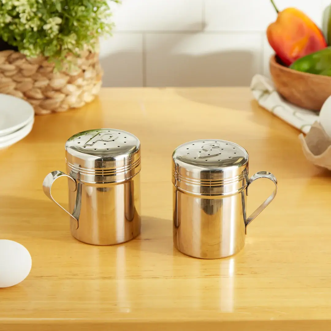 Salt and pepper shakers with handles deals