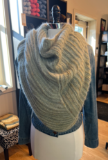 Emma's Yarn Traveler Shawl Kit