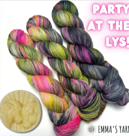 Emma's Yarn Party at the LYS - LYS Day Super Silky Trio