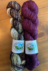 Polka Dot Sheep Murano Squares Bandana Kit Polka Dot Sheep Murano Squares Bandana Kit