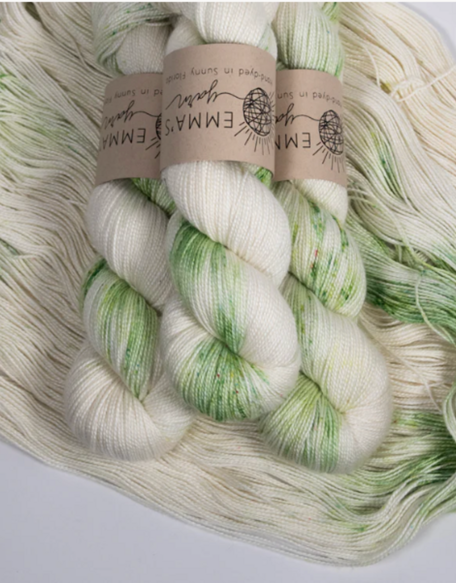 Emma's Yarn Emmas Yarn Simply Spectacular DK