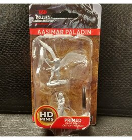 Dungeons & Dragons Nolzur's Marvelous Unpainted Miniatures: W5 Aasimar Female Paladin