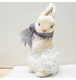 The Royal Standard Hydrangea Lilah Bunny 6 x 10