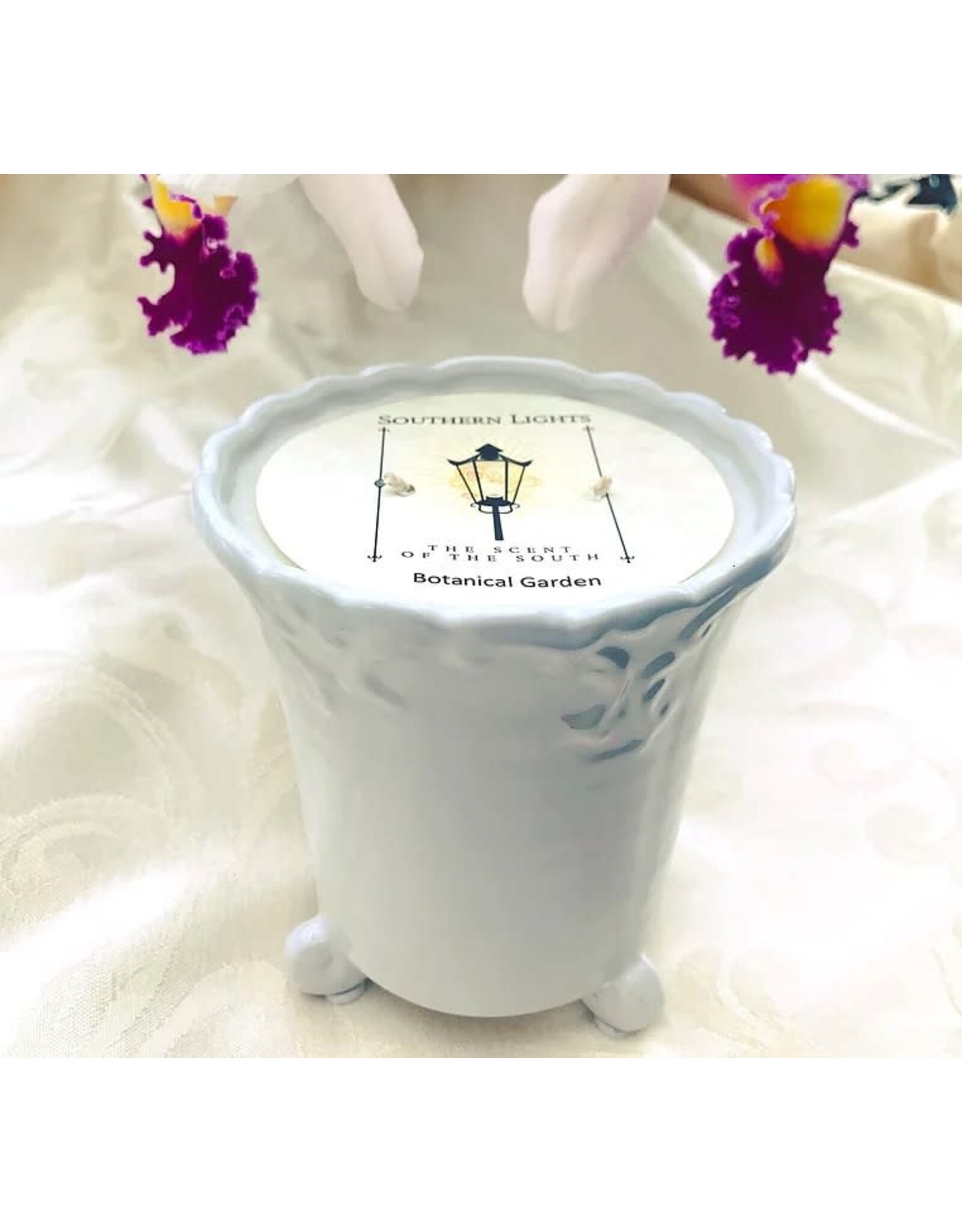 Southern Lights Candle Southern Breeze White Scroll Footed Candle