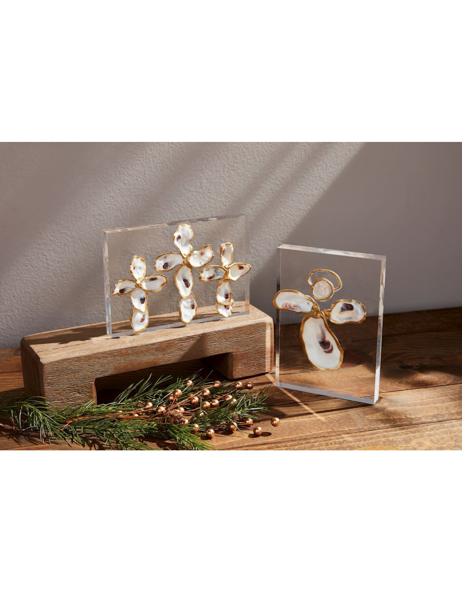 Mud Pie Angel Acrylic Oyster Plaque