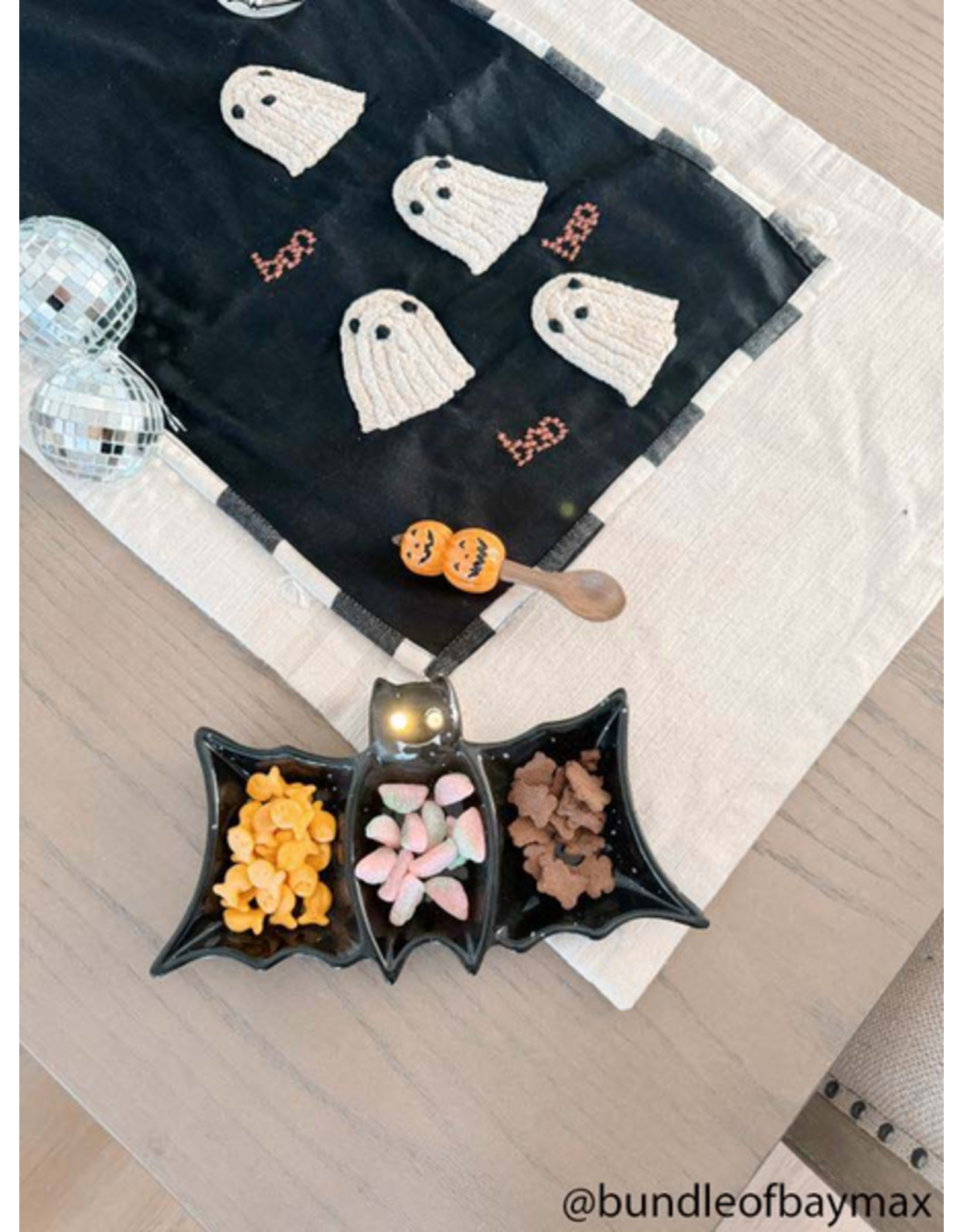 Mud Pie Ghost Glow Table Runner
