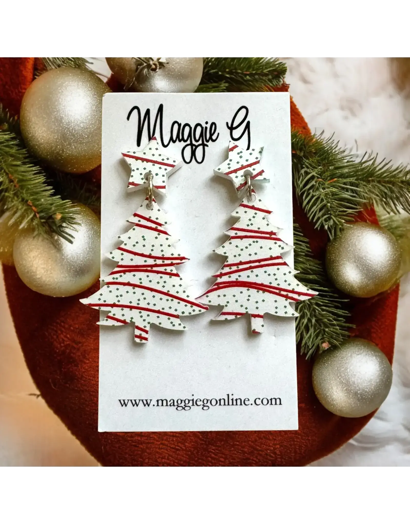 Maggie G/Faire Christmas Tree Snack Cake Earrings