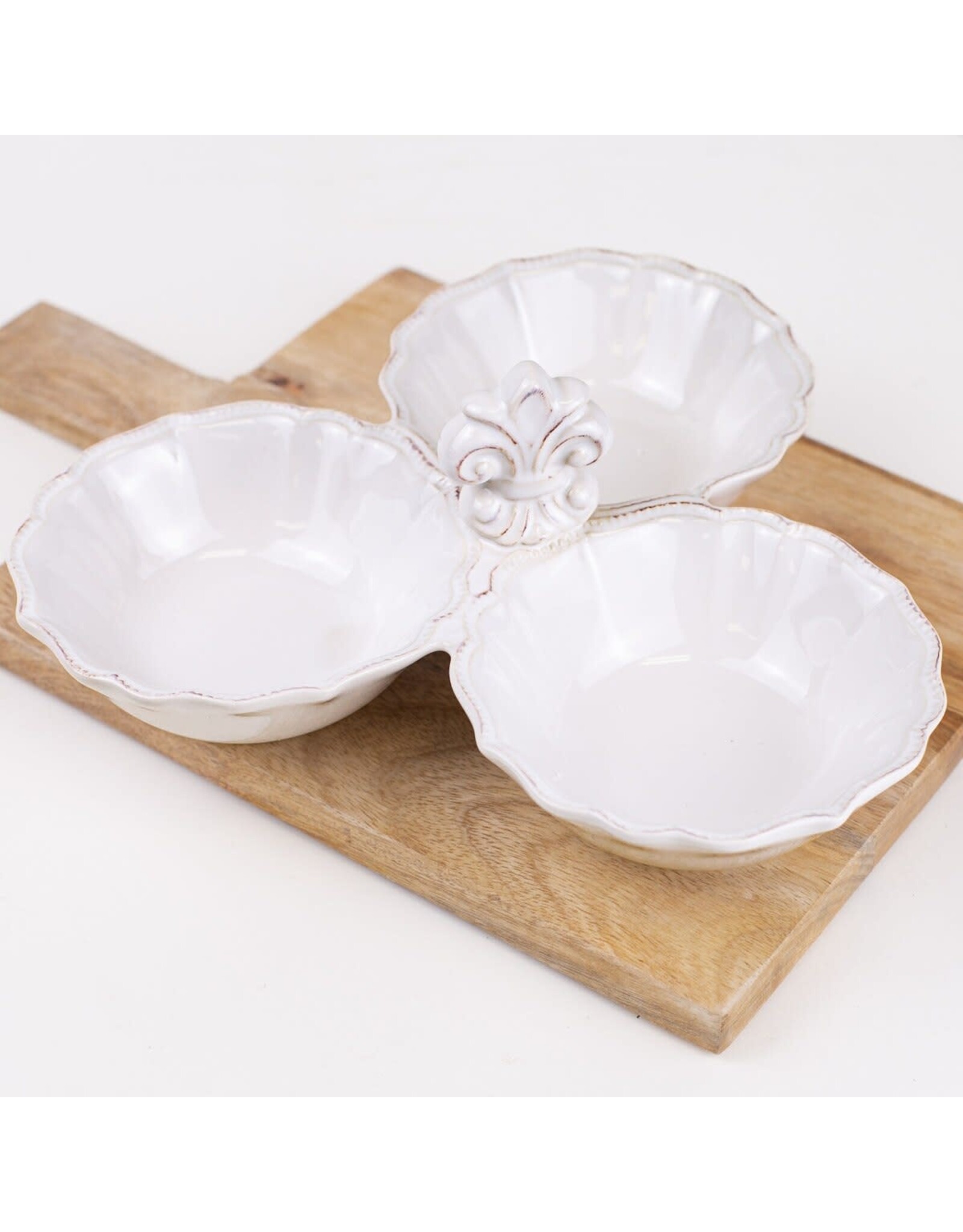 The Royal Standard Fleur de Lis Tri Server Antique White