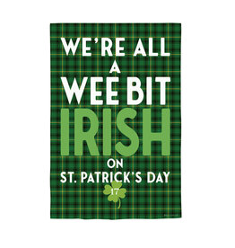 Evergreen Enterprises Wee Bit Irish Burlap Garden Flag