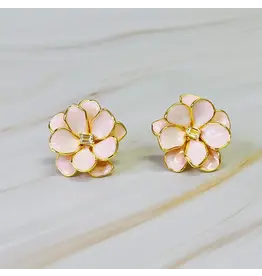Ellison & Young/Faire Scarlett Art of Flower Earrings - Blush Pink