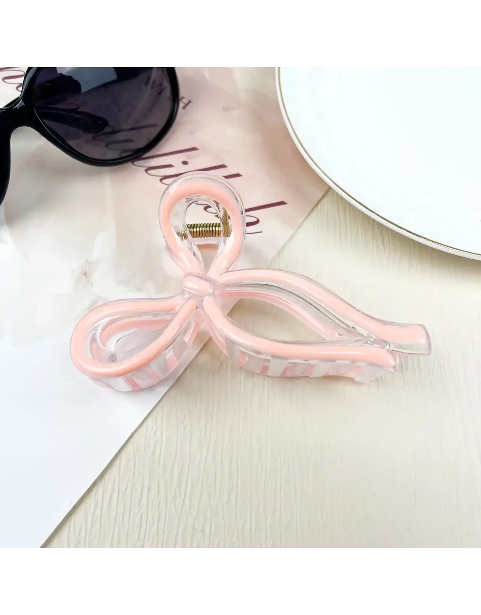 SoapElenGlen/Faire Jelly Bow Hair Clip