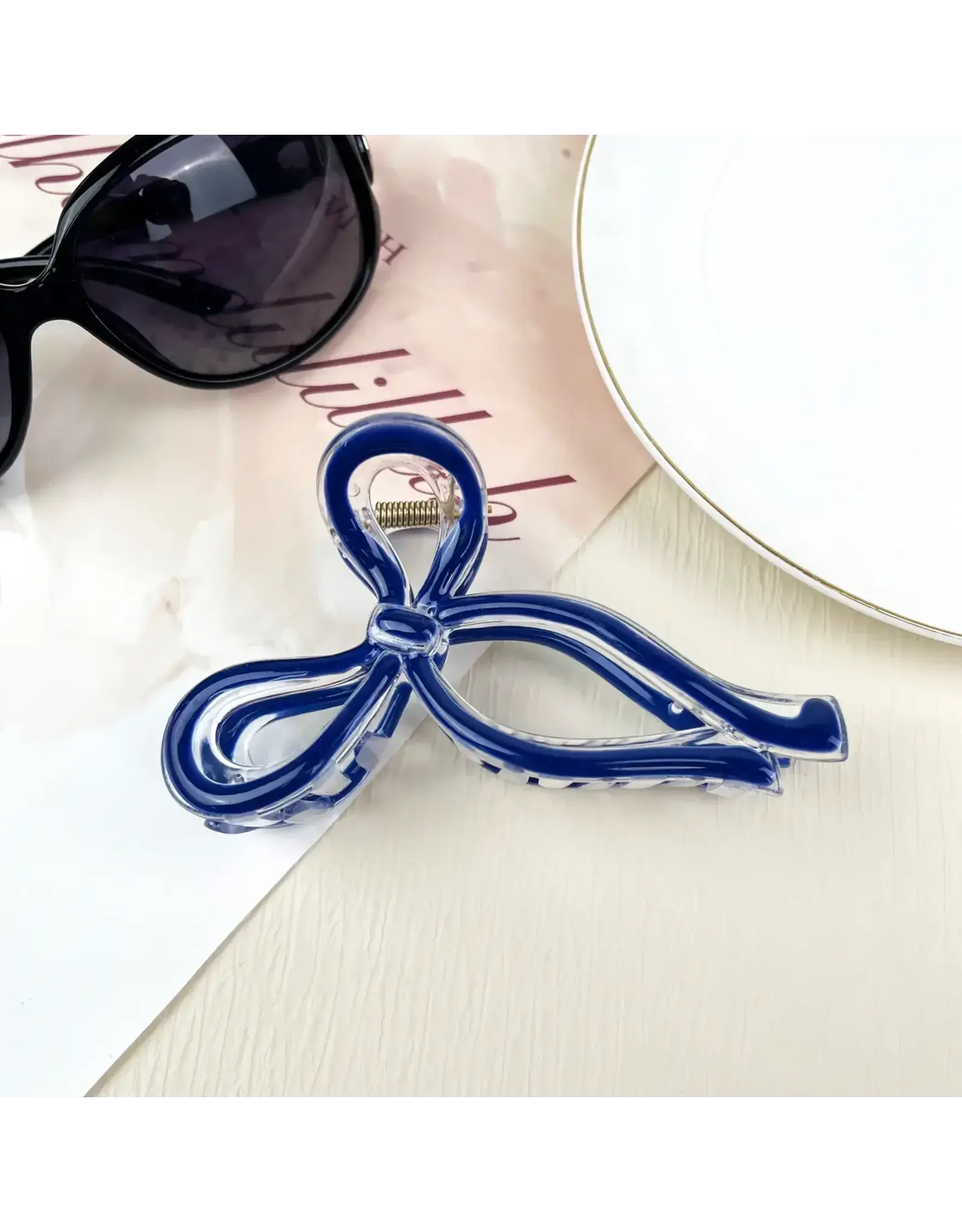 SoapElenGlen/Faire Jelly Bow Hair Clip