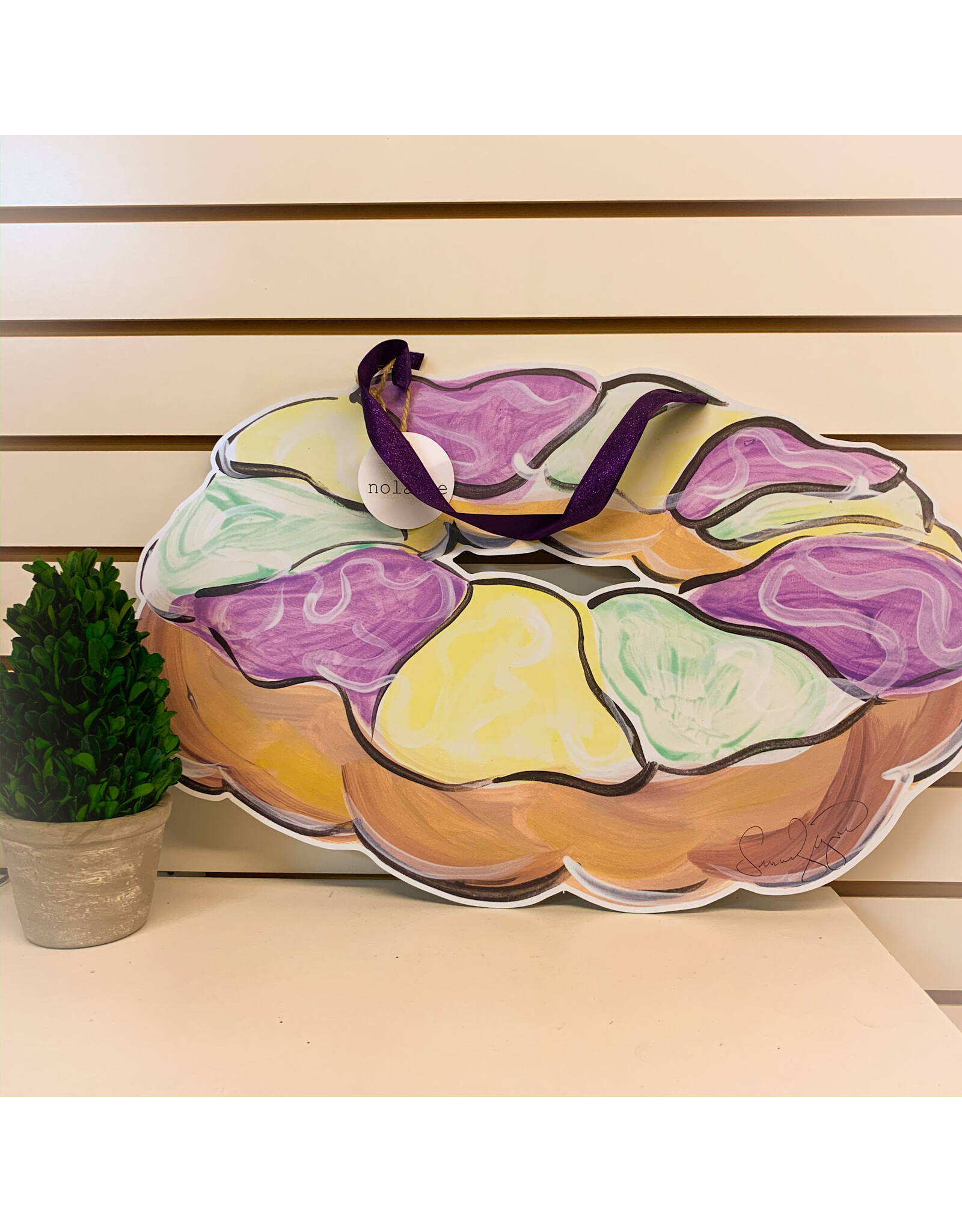 nolabee King Cake Door Hanger