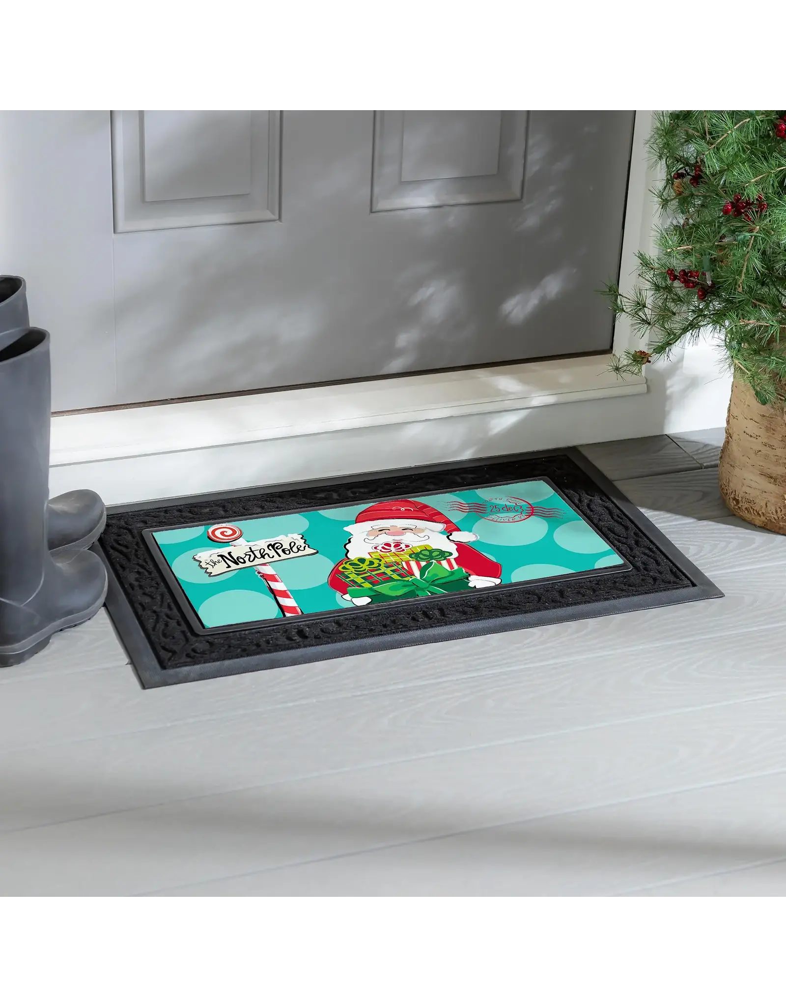 Evergreen Enterprises North Pole Welcome Sassafras Switch Mat