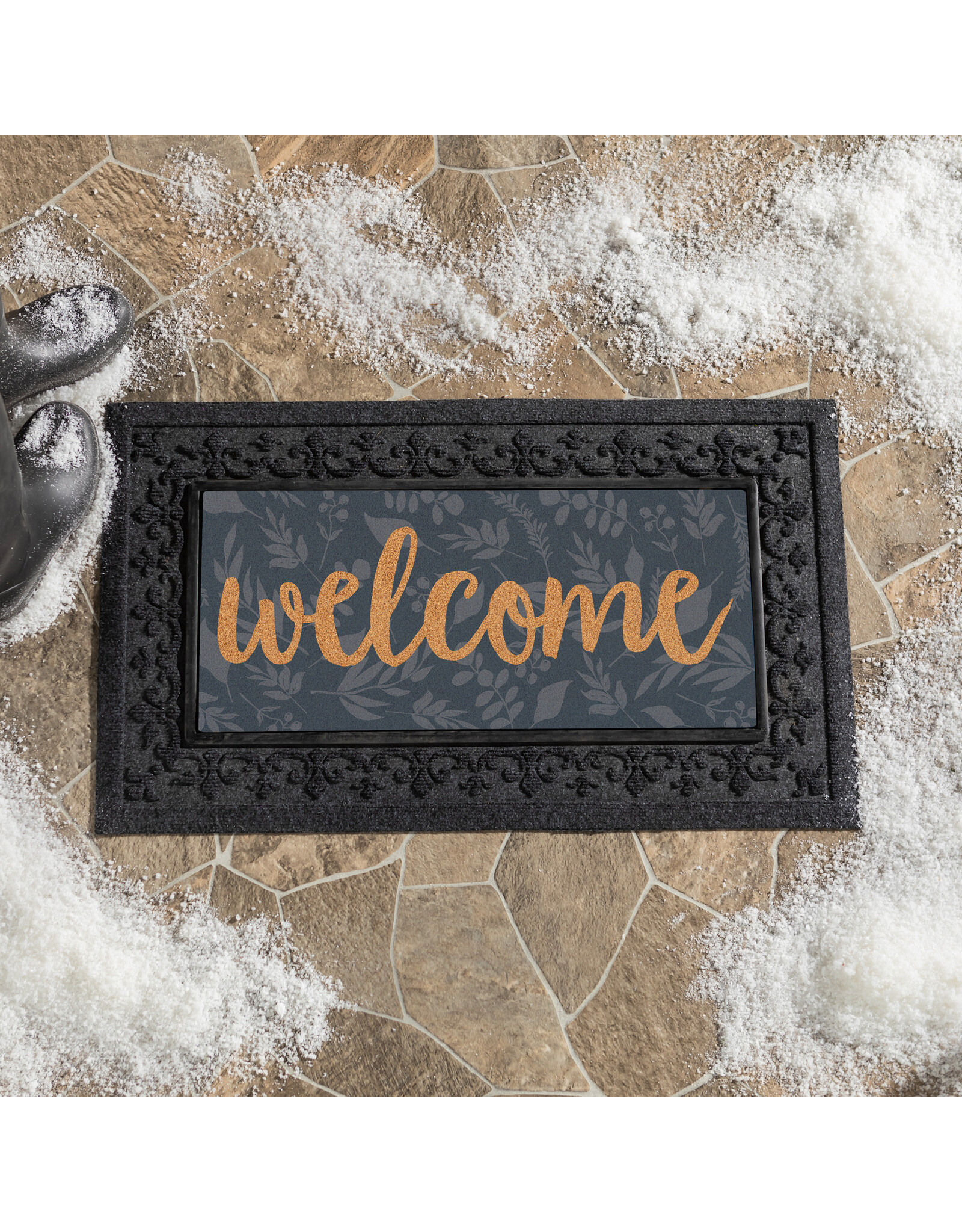 Evergreen Enterprises Grateful Gatherings Welcome Friends of Fall Flocked Coir Sassafras Switch Mat, "Welcome"