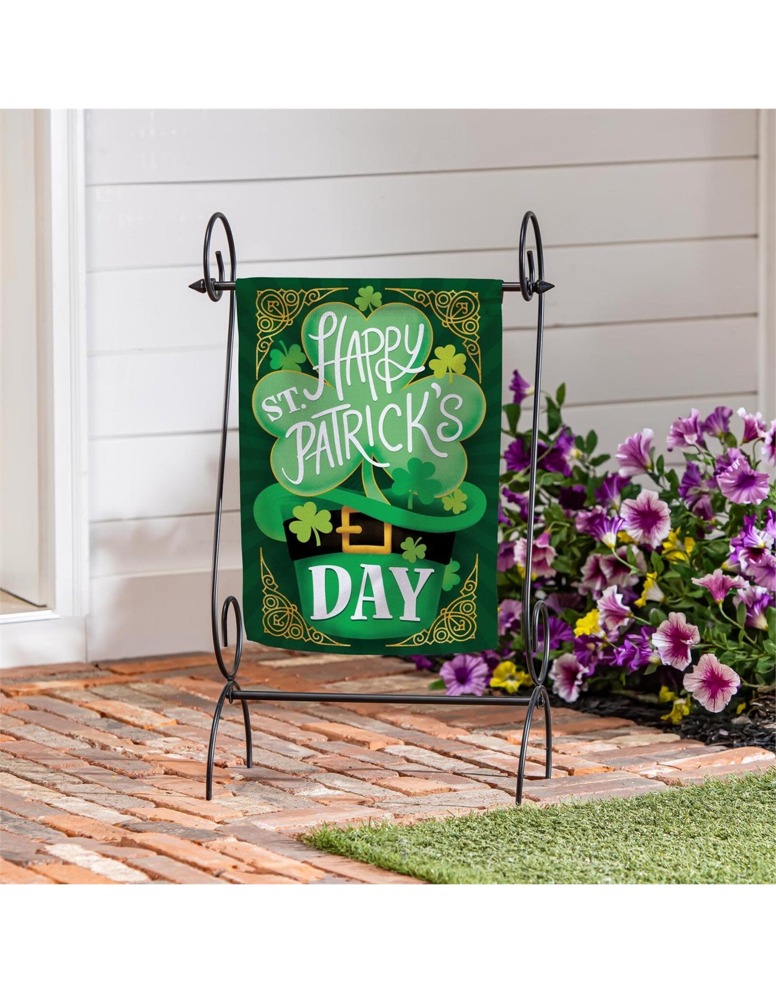 Evergreen Enterprises Happy St. Patrick's Day Suede Garden Flag